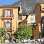 Appartement Zwei-zimmer-wohnung Mit Seeblick By Interhome Malcesine