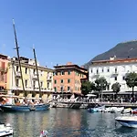 Zwei-zimmer-wohnung Mit Seeblick By Interhome Appartement Malcesine