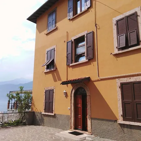 Appartement Zwei-zimmer-wohnung Mit Seeblick By Interhome