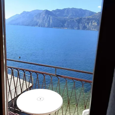Zwei-zimmer-wohnung Mit Seeblick By Interhome Malcesine