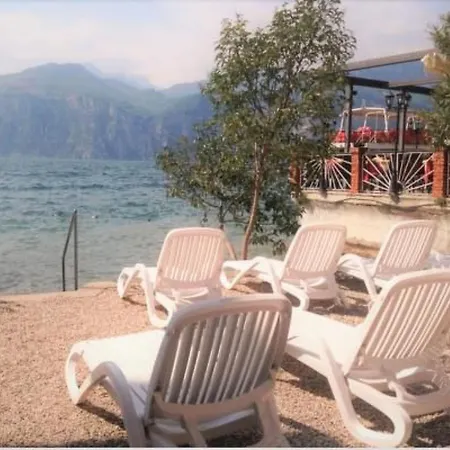 Zwei-zimmer-wohnung Mit Seeblick By Interhome Appartement *